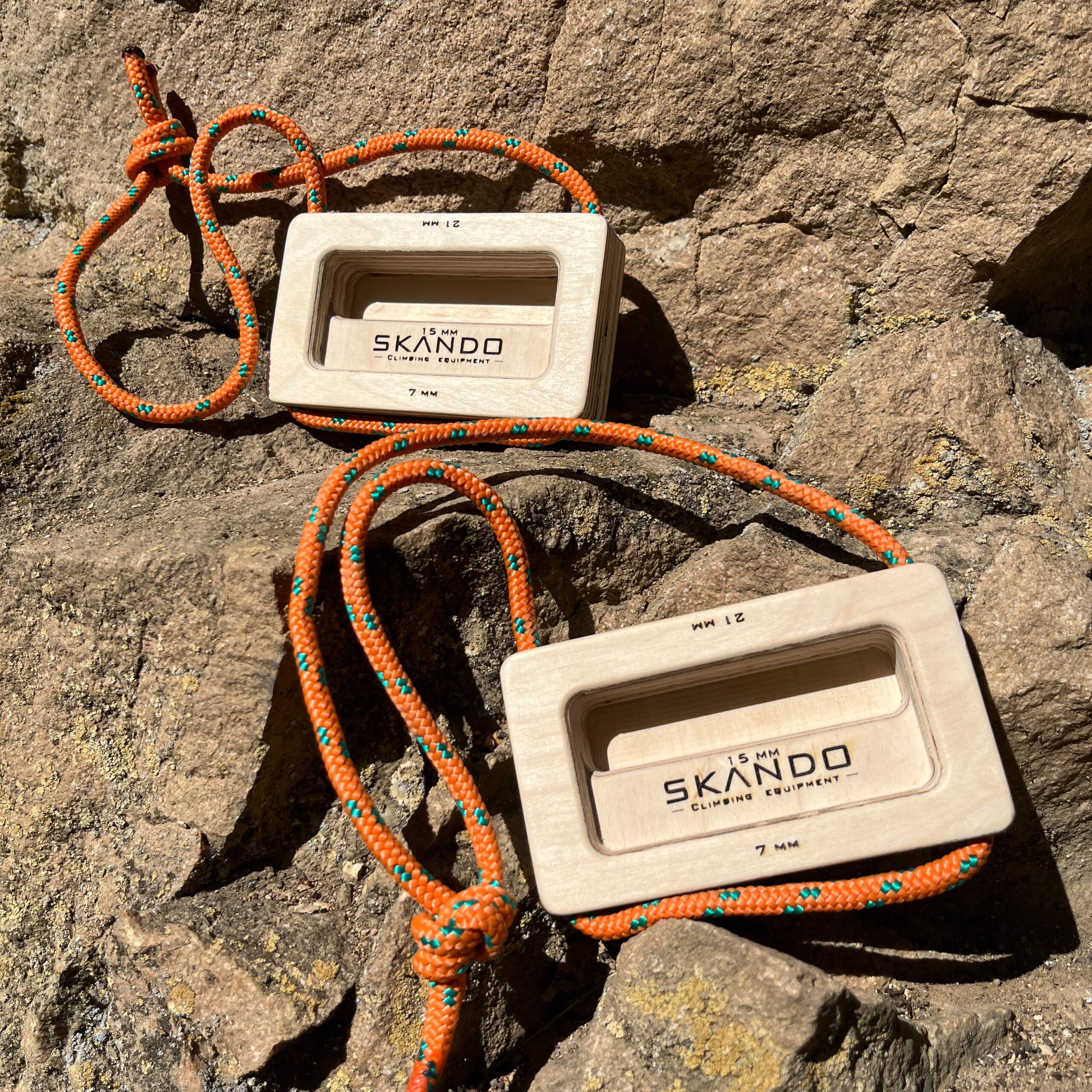 SKANDO Mini Pocket — przenośna chwytotablica wspinaczkowa